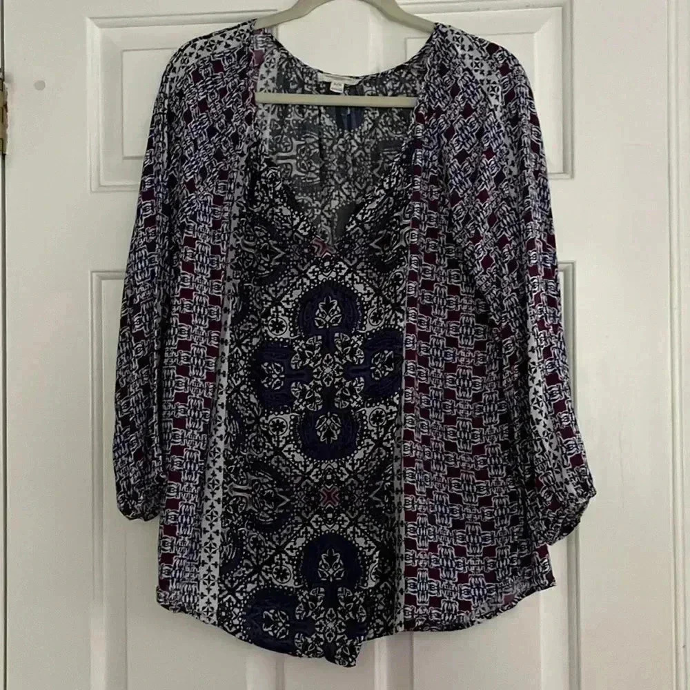 Beach Lunch Lounge Shirt size L